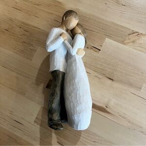 "Promise" 2003 Willow‎ Tree Figurine by Susan Lordi